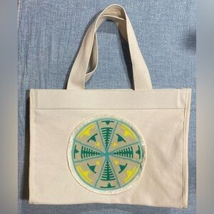 Vieve Tote Bag Beige with Teal Yellow Tan Aztec Design Inside Pocket New